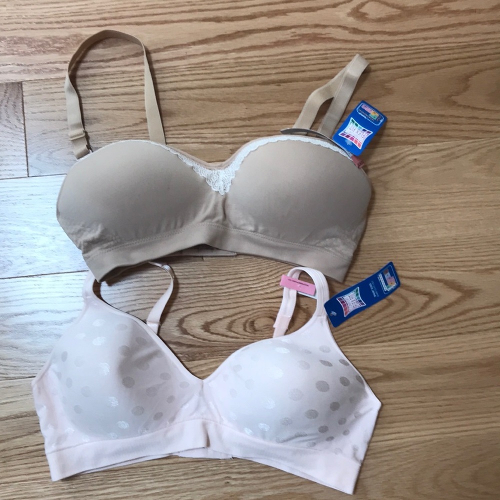 New! Hanes large flex fit nude and buff pink padded bras.